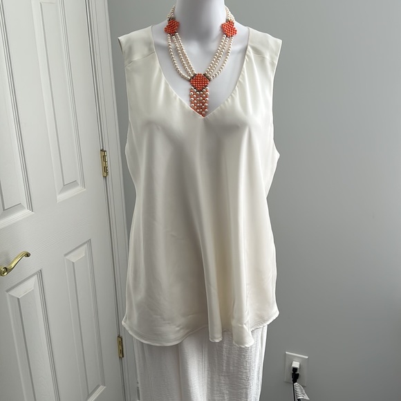 Halogen Tops - Halgen Shell Women’s Top